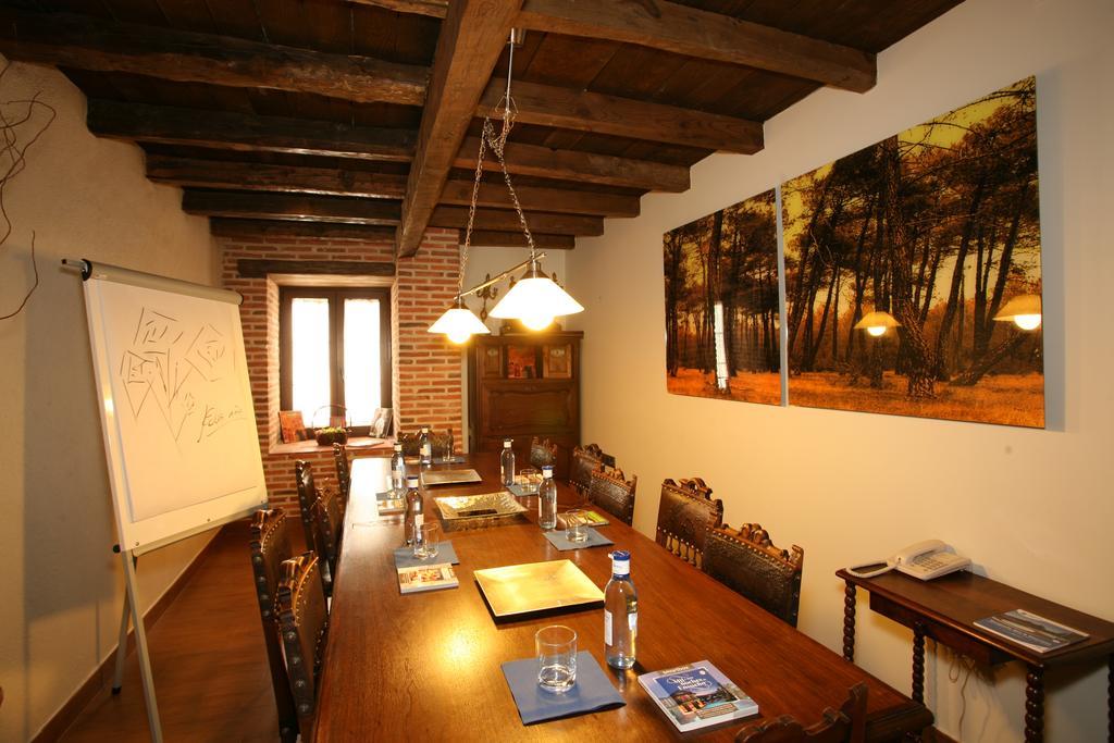 Hosteria Del Mudejar Avila Velayos Exterior foto