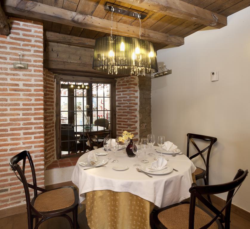 Hosteria Del Mudejar Avila Velayos Exterior foto